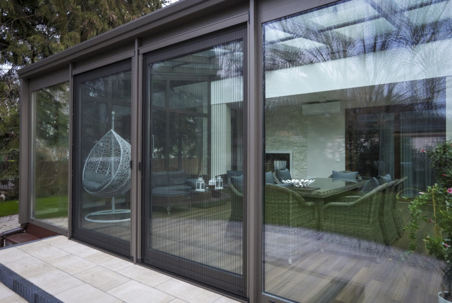 MOSKITIERY NA OKNA I DRZWI