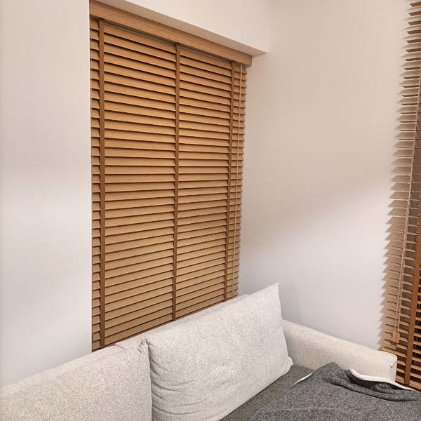 Żaluzje drewniane do sypialni